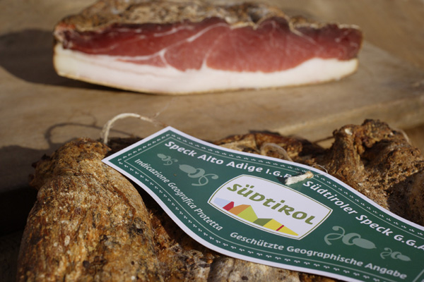 A little salt, a little smoke and a lot of fresh air: that\'s Speck Alto  Adige | Italian Food Excellence